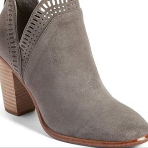 Vince Camuto Fileana Split Shaft Bootie Gray 9.5